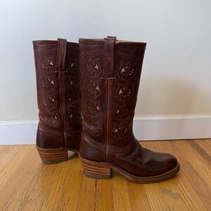 FRYE boots size 5.5 Women’s Medium